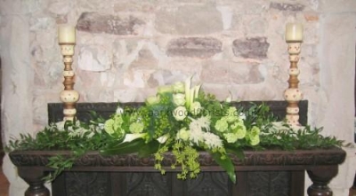 Green and White Top Table