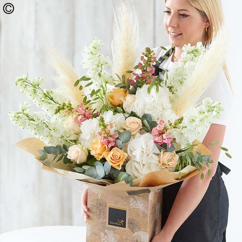 Lily free Autumn Trending Bouquet made with the finest flowers...