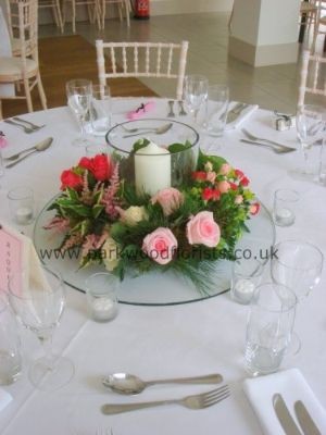 Ring posy with pillar candle